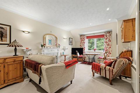 2 bedroom flat for sale, Alcester Road, Stratford-Upon-Avon CV37