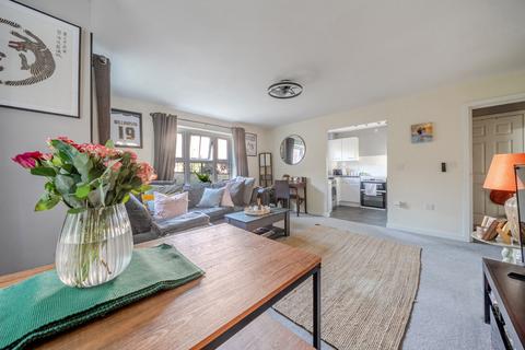 1 bedroom flat for sale, Franklin Court, Godalming GU8