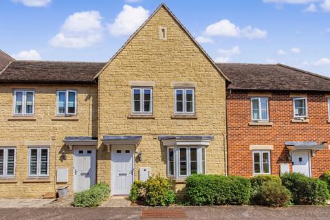 3 bedroom terraced house to rent, Collier Crescent, Witney
