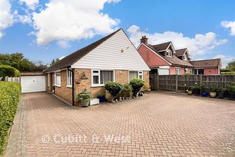 4 bedroom bungalow for sale, The Crescent, Horsham RH12