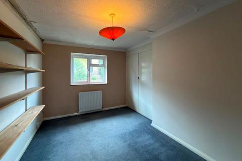 2 bedroom flat for sale, 1 Hunter House, Hunter Road, Guildford, Surrey, GU1 3LQ