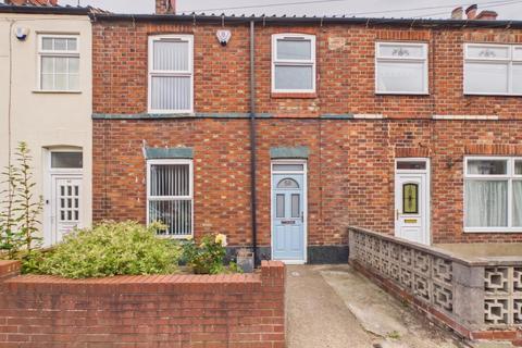 3 bedroom terraced house to rent, 3 Bed Mid-Terraced House, St. Johns Walk, Bridlington, YO16 4HJ