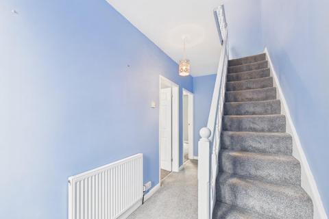 3 bedroom terraced house to rent, 3 Bed Mid-Terraced House, St. Johns Walk, Bridlington, YO16 4HJ