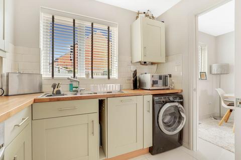 3 bedroom detached house for sale, Hogg Lane, Nottingham NG12