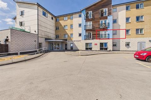 2 bedroom flat for sale, Stonelow Road, Dronfield