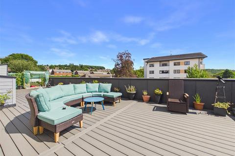 2 bedroom flat for sale, Stonelow Road, Dronfield