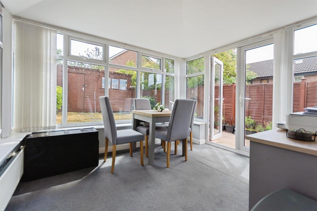 House in Birmingham, West Midlands - More
