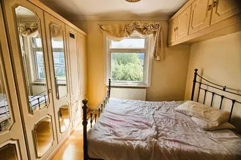 4 bedroom terraced house to rent, Littlemoor Road, Ilford IG1