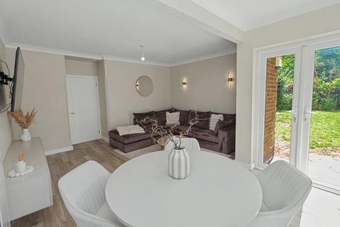 2 bedroom semi-detached bungalow for sale, The Bridle, Leicester LE2