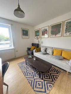 2 bedroom flat to rent, Lamond Drive, St Andrews KY16