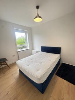 2 bedroom flat to rent, Lamond Drive, St Andrews KY16