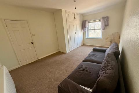 1 bedroom flat for sale, Flat 4, The Old Mermaid, South Street, Sherborne, Dorset DT9 3NG