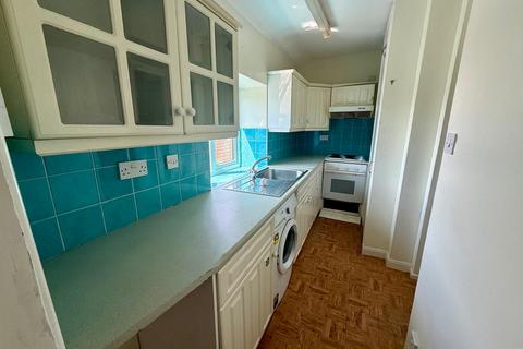 1 bedroom flat for sale, Flat 4, The Old Mermaid, South Street, Sherborne, Dorset DT9 3NG