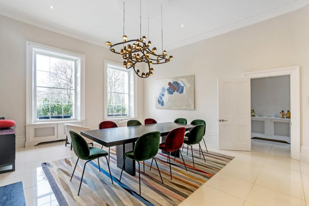 House in Regent's Park, London - View 2