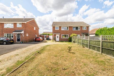 3 bedroom semi-detached house for sale, Holt Road, Norwich