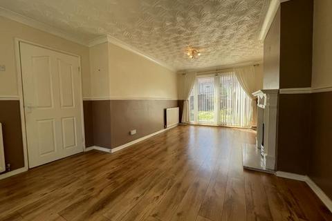 3 bedroom terraced house to rent, Edridge Green, MIDDLESBROUGH