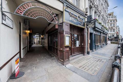 undefined, Bride Court, London, EC4Y