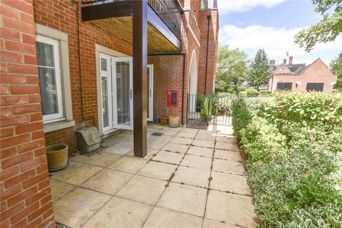2 bedroom apartment for sale, Woolf Drive, Berkshire RG40