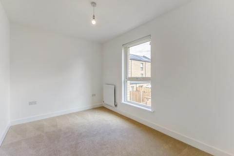 3 bedroom semi-detached house to rent, Leaf Living at Orchard Green, Aylesbury, HP22