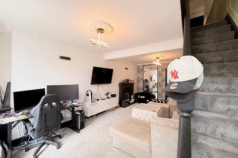 2 bedroom end of terrace house for sale, Pontycymer, Bridgend CF32