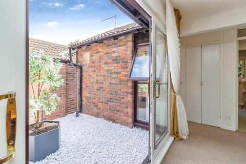 3 bedroom terraced bungalow for sale, Hills Close, Great Linford, Milton Keynes