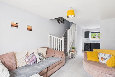 2 bedroom end of terrace house for sale, Grassfields Close, Scunthorpe DN16
