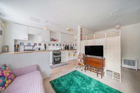 1 bedroom apartment for sale, Chedworth House, The Square Seller Street, Chester