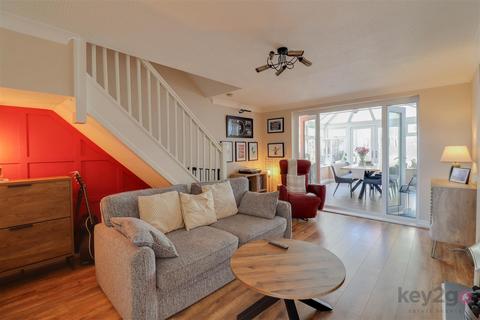 2 bedroom terraced house for sale, Deepwell Bank, Halfway, Sheffield, S20