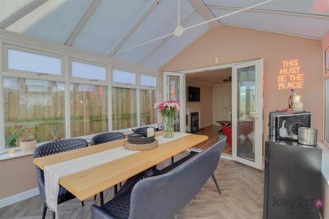 2 bedroom terraced house for sale, Deepwell Bank, Halfway, Sheffield, S20