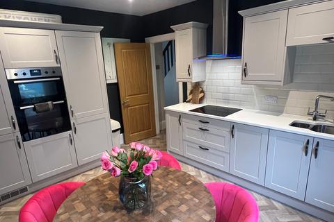 3 bedroom semi-detached house for sale, Lon Dan Y Coed, Cockett, Swansea