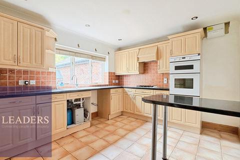 4 bedroom detached house for sale, St. Peters View, Sible Hedingham, Halstead