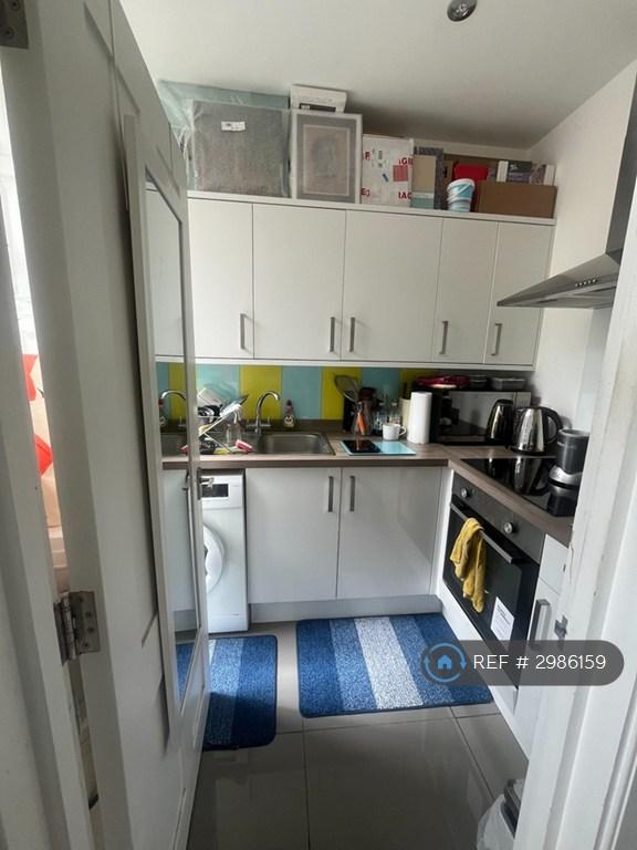 Apartment in Brighton, Brunswick - View 5