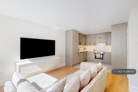 4 bedroom maisonette to rent, Harney Court, London, SE14