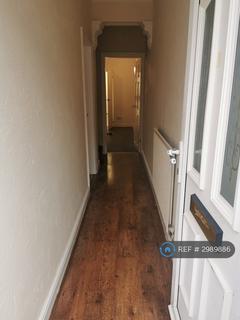 4 bedroom terraced house to rent, Broadway, Goole, DN14