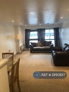 2 bedroom flat to rent, Beckhampton St, Swindon, SN1