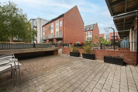5 bedroom townhouse for sale, Kings Pool Walk, York City Centre, YO1 7NA