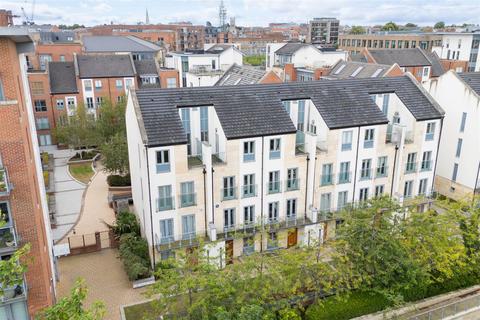 5 bedroom townhouse for sale, Kings Pool Walk, York City Centre, YO1 7NA