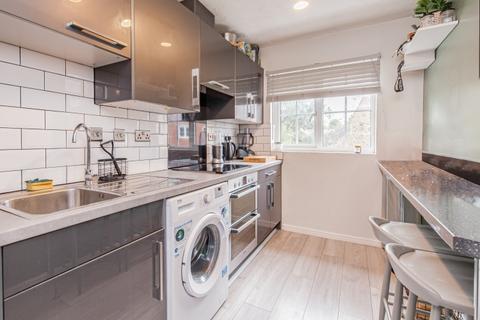 1 bedroom maisonette to rent, Coltsfoot Leyes, Bicester