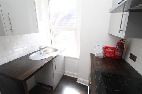 Property to rent, High Street, Hemel Hempstead, HP1