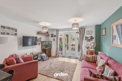 2 bedroom semi-detached house for sale, Clover Close, Droitwich, WR9