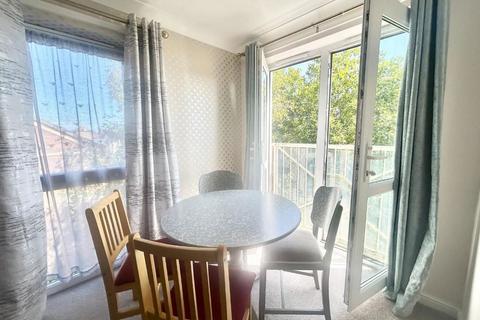 1 bedroom flat for sale, Gordon Road, Bridlington, East Riding of Yorkshire, YO16 4PQ