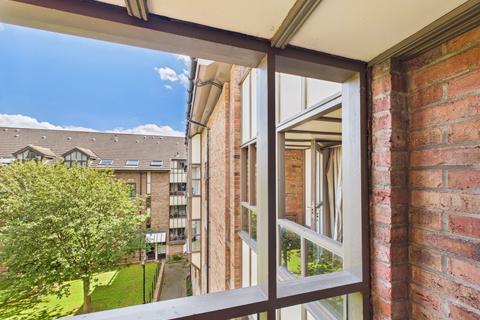 2 bedroom flat for sale, The Chare, City Centre, NE1