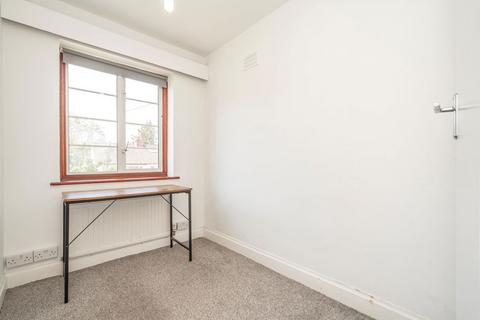 undefined, Riverdene, Edgware HA8