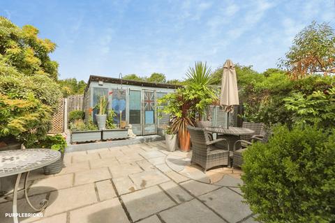 2 bedroom semi-detached house for sale, Castle View, Barnsley, S75