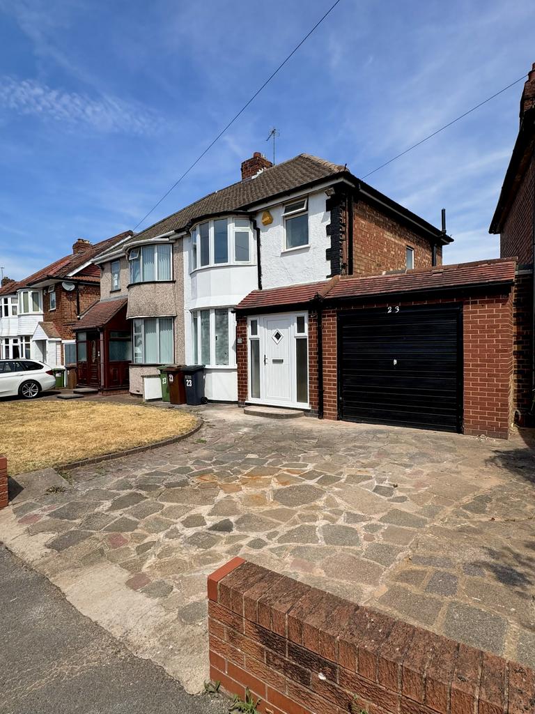 Springfield Crescent, Solihull, B92