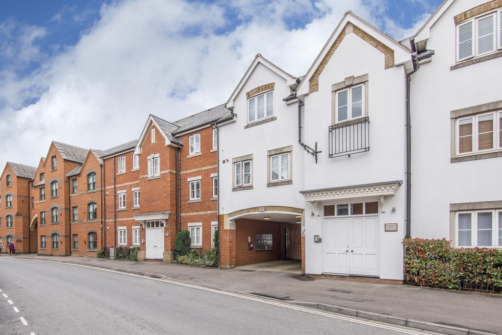 Apartment in Oxford, City Centre - View 2