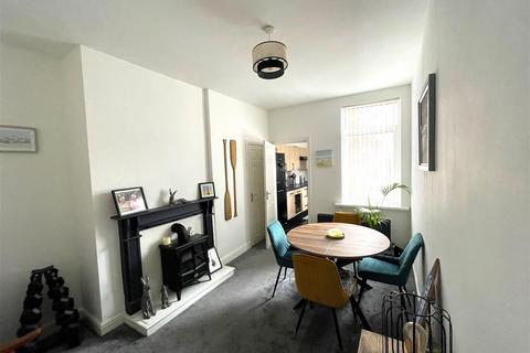 2 bedroom apartment for sale, Manners Gardens, Seaton Delaval, Whitley Bay