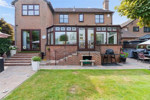 5 bedroom detached house for sale, Gean Close, Kent ME5