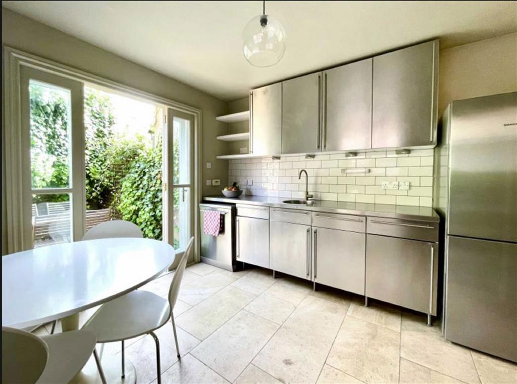 House in London - More