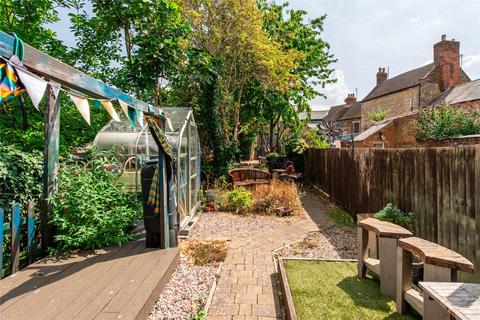 3 bedroom terraced house for sale, Coldstream Lane, Hardingstone, Northampton, Northamptonshire, NN4